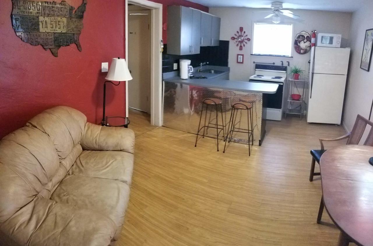 Inn Leather Guest House-Gay Male Only 포트 로더데일 외부 사진