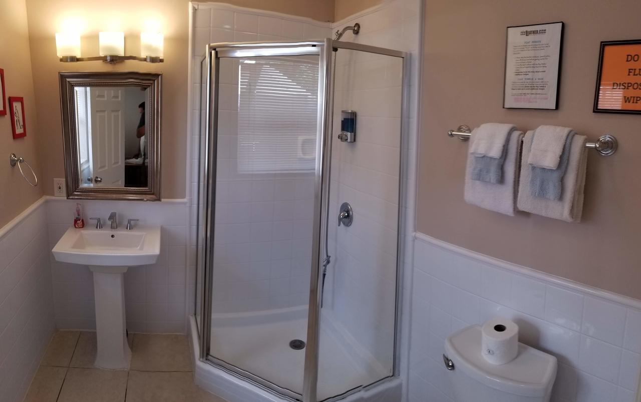 Inn Leather Guest House-Gay Male Only 포트 로더데일 외부 사진