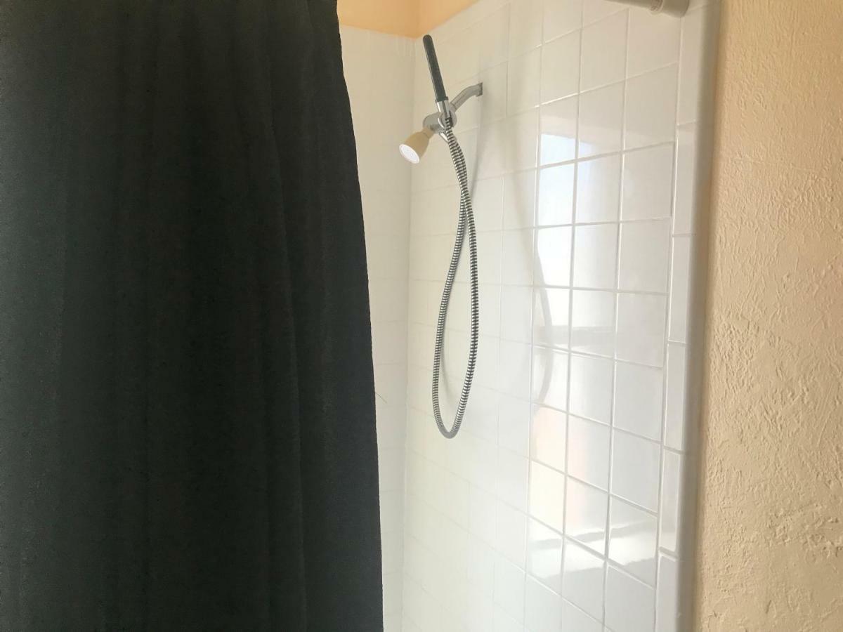 Inn Leather Guest House-Gay Male Only 포트 로더데일 외부 사진